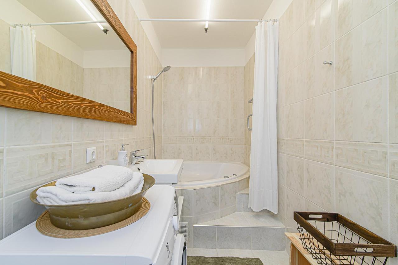 Cozy Studio In The Heart Of Vilnius Old Town Kültér fotó